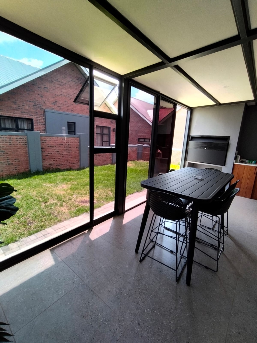 3 Bedroom Property for Sale in De Land Estate North West